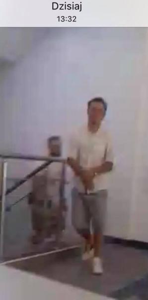 [VIDEO] Rutkowski przekazał w nocy Policji informacje kto przetrzymuje nielegalnie dzieci wywiezione spod Koszalina!